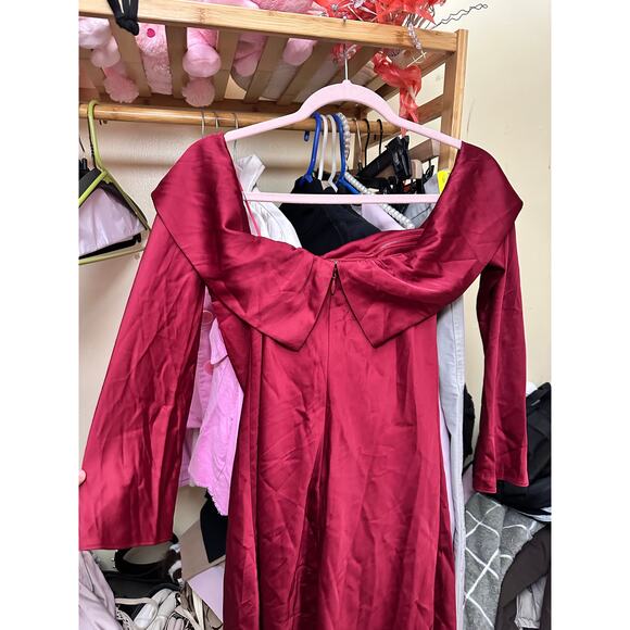 Abercrombie & Fitch Long Sleeve Off The Shoulder Satin Dress Size Small Tall - Picture 11 of 12
